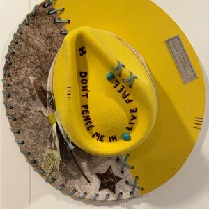 NWT Wyeth wool hat with Double D Ranch accents and cowhide